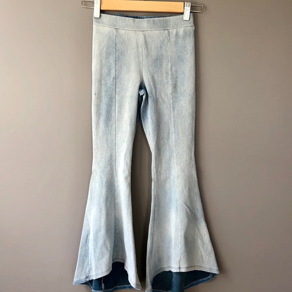 Target Art Class Girls Denim Bell Bottoms M 7/8